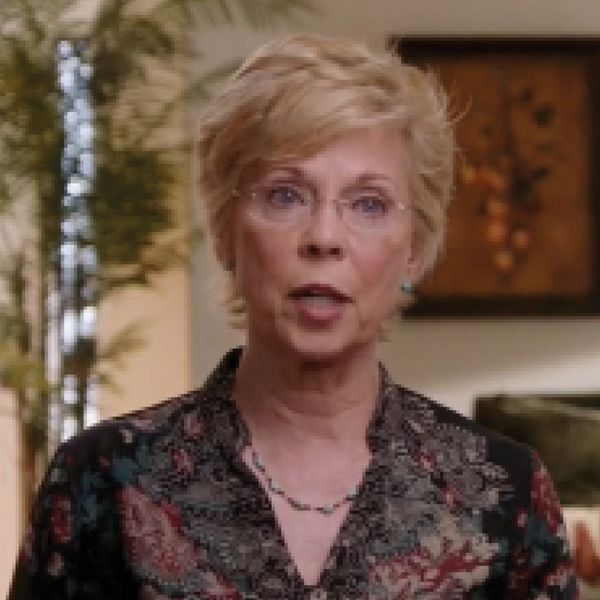Mary Kahn